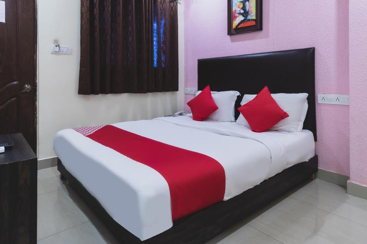 Fabexpress 29 Beach House, Morjim Beach Extérieur photo