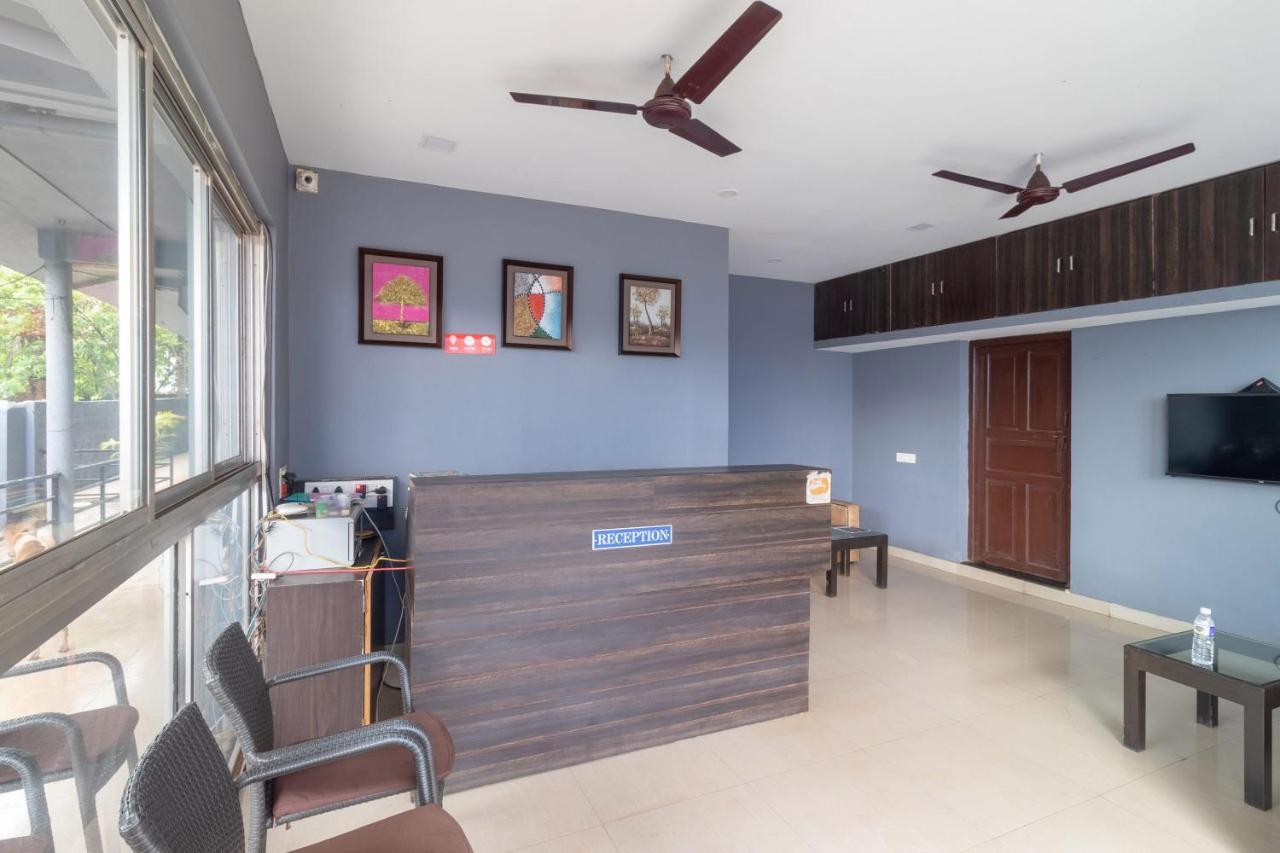 Fabexpress 29 Beach House, Morjim Beach Extérieur photo