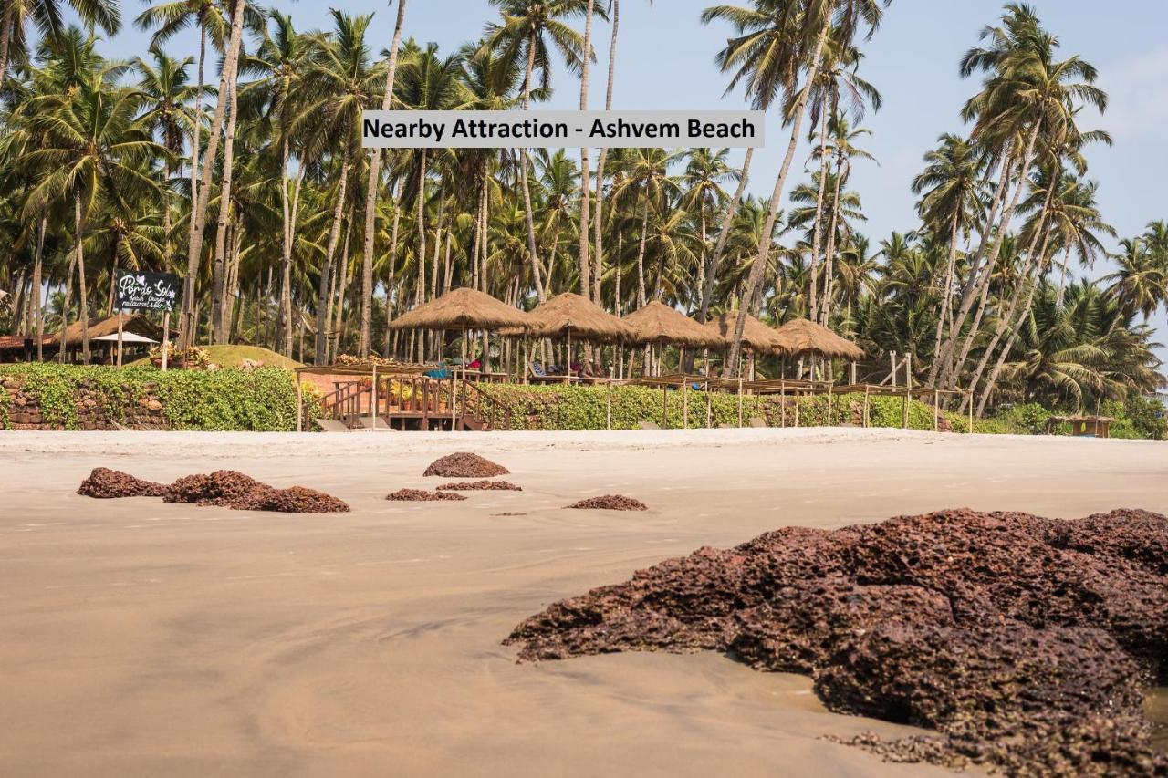 Fabexpress 29 Beach House, Morjim Beach Extérieur photo